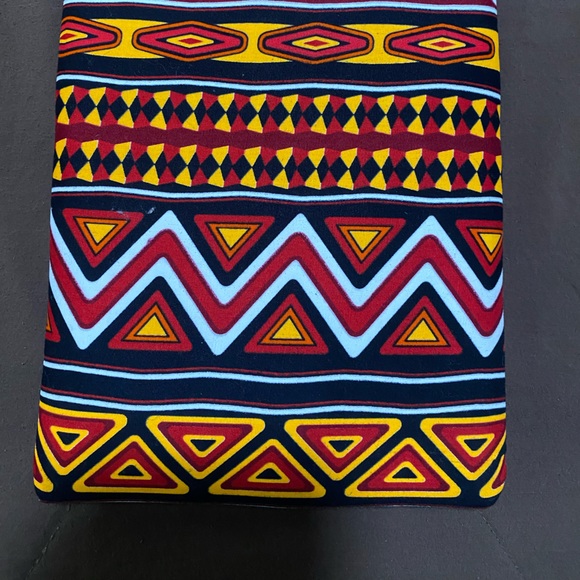 Multiple Patterns crossbody bag - Picture 3 of 7